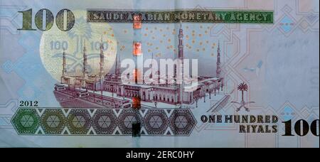 Saudi-Arabien 100 riyal Banknote, die Saudi-riyal ist die Währung von Saudi-Arabien, selektive Fokus der saudischen Königreich Bargeld. Stockfoto