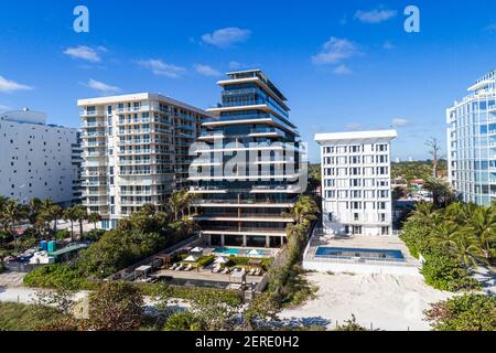 Miami Florida, Surfside, Arte Surfside Wohnanlagen pyramidenförmig, Ivanka Trump Jarret Kushner Vermietung Oceanfront Eigentumswohnungen Eigentumswohnungen Eigentumswohnungen Stockfoto