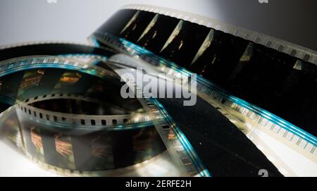 Nahaufnahme eines 35mm-Filmstreifens - Makro Aufnahme Stockfoto