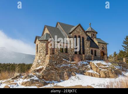 Kapelle der Heiligen Katharina auf dem Felsen. Kirche in den Rocky Mountains. Allenspark, Colorado. Stockfoto