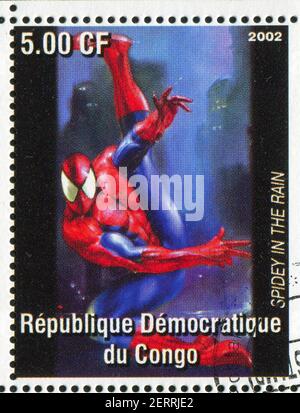 KONGO - UM 2002: Briefmarke gedruckt von Kongo, zeigt Spider-man, um 2002 Stockfoto