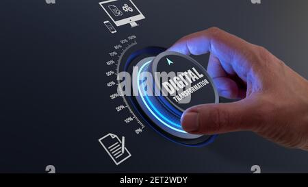 Digitale Transformation mit Informationstechnologien wie Cloud Computing, Geschäftsprozessmanagement und Automatisierung zur Effizienzsteigerung. Konzept wi Stockfoto