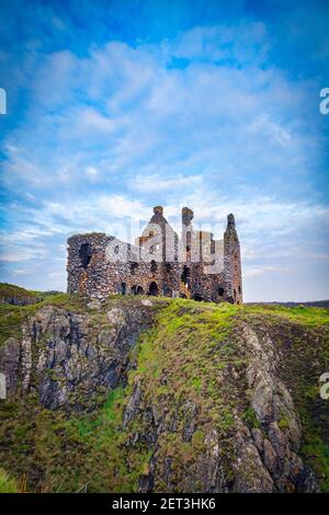 Dunskey Castle, in der Nähe von Portpatrick, Dumfries und Galloway, im Südwesten Schottlands. Stockfoto