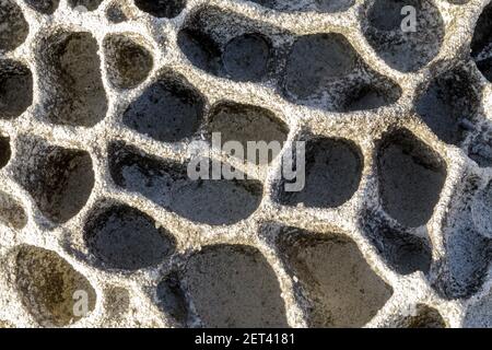 Tafoni Felsformationen in Küstenkalifornien Stockfoto