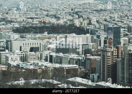 Ankara, Türkei - Februar 16 2021: Luftaufnahme des Kizilay Distrikts im Winter Stockfoto