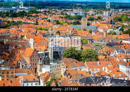 Panoramablick in Brügge an einem schönen Sommertag, Belgien Stockfoto