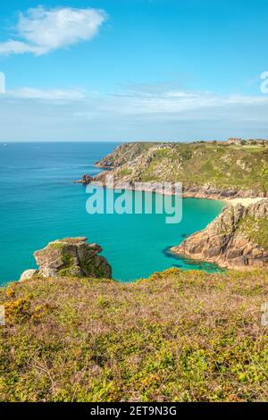 Küste in der Nähe von Porthcurno, Cornwall, England, Großbritannien Stockfoto