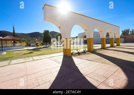 Trincheras, Mexiko. Gemeinde oder Stadt Trincheras, nördlich des Staates Sonora. Es grenzt an die Gemeinde Altar, Pitiquito und Tubutama. Sonoran Desert, Mexiko. (Foto von Luis Gutierrez / Norte Photo) Trincheras, Mexiko. Comunidad o pueblode Trincheras, localizado al norte del estado de Sonora. Colinda con el municipio de Altar, Pitiquito y Tubutama. Desierto de Sonora, Mexiko. (Foto von Luis Gutierrez / Norte Photo) Stockfoto