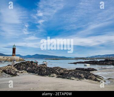 Der Leuchtturmstrand am rias baixas, Galicien, La playa del faro und las rias baixas Stockfoto