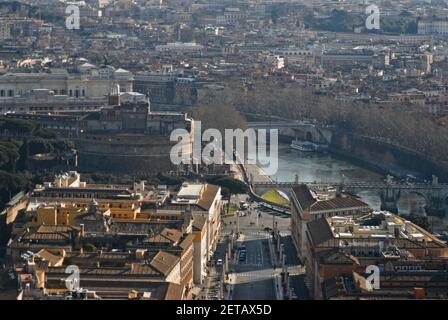 Castel Sant'Angelo, Luftaufnahme vom Petersdom. Rom, Italien Stockfoto