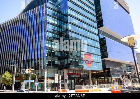 Stadtzentrum von Parramatta und Aufnahme des Universitätsgebäudes von Western Sydney Im CBD, Parramatta, Western Sydney, Australien Stockfoto