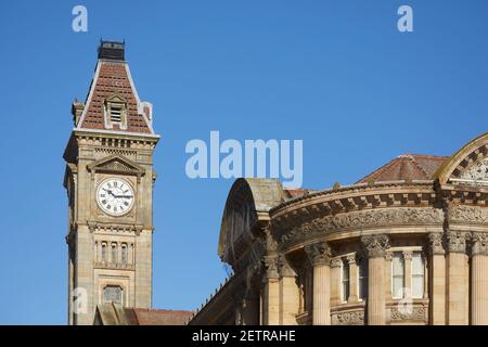 Birmingham City Centre Wahrzeichen Grade II* denkmalgeschützten Council House, Victoria Square und Uhrenturm von Architekt Yeoville Thomason in Victoria Square Stockfoto