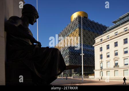 Birmingham Stadtzentrum Wahrzeichen Bibliothek von Birmingham in Centenary Square Von der Architektin Francine Houben Stockfoto