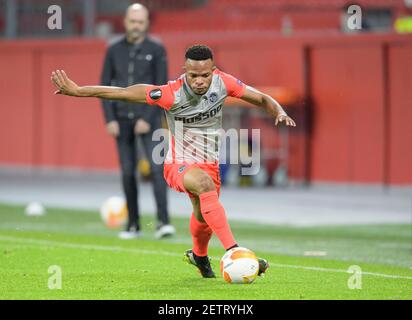 Leverkusen, Deutschland. Februar 2021, 25th. Meschack ELIA (Bern) Action, Fußball Europa League, 16. Finale Rückspiel, Bayer 04 Leverkusen (LEV) - Junge Jungen Bern 0: 2, am 02.25.2021 in Leverkusen/Deutschland. â Nutzung weltweit Credit: dpa/Alamy Live News Stockfoto