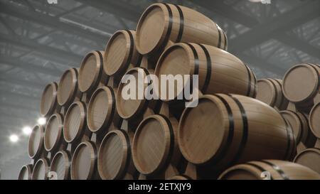 Fässer mit Wein, Whiskey, Bourbon-Likör oder Cognac im Keller. Alterung von Alkohol in Eichenfässern im Lager. Wein, Bier, Whiskey-Fässer stapelten ich Stockfoto