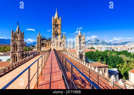 Palermo, Sizilien - die normannische Kathedrale, Weltkulturerbe in Italien, Blick vom Dach. Stockfoto