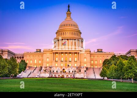 Washington, Vereinigte Staaten - atemberaubende Dämmerung Capitol der Vereinigten Staaten von Amerika Stockfoto