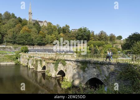 Frankreich, Finistere, Chateauneuf-Du-Faou Blick von der Nantes nach Brest Kanal und die Brücke des Königs Stockfoto