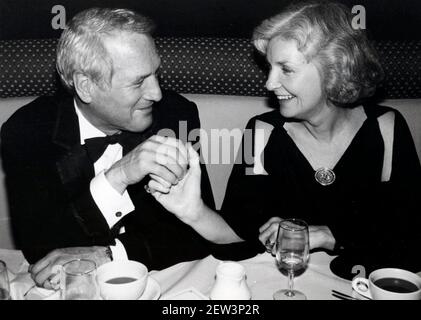 Paul Newman, Ehefrau Joanne Woodward Undatiert Credit: JR Davis/PHOTOlink/MediaPunch Stockfoto