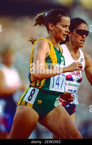 Zola Pieterse (geb. Budd) RSA im Wettbewerb in der Frauen 3.000m HT#1 bei den Olympischen Sommerspielen 1992. Stockfoto