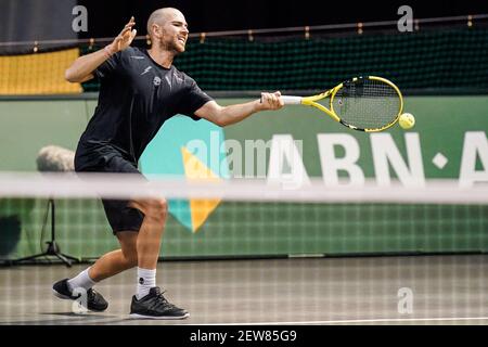 Rotterdam, Niederlande. März 2021, 02nd. ROTTERDAM, NIEDERLANDE - 2. MÄRZ: Arian Mannarino von Frankreich während seines Spiels gegen Hubert Hurkacz von Polen während des 48e ABN AMRO World Tennis Tournament in Rotterdam Ahoy am 2. März 2021 in Rotterdam, Niederlande (Foto von Henk Seppen/Orange Pictures) Credit: Orange Pics BV/Alamy Live News Stockfoto