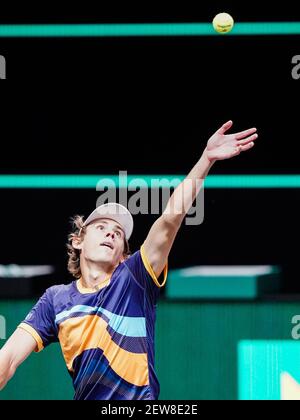 ROTTERDAM, NIEDERLANDE - MÄRZ 2: Während des ABN AMRO World Tennis Tournament 48e in Rotterdam Ahoy am 2. März 2021 in Rotterdam, Niederlande Stockfoto