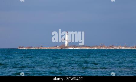 Der Leuchtturm von Nottawasaga befindet sich in der südlichen Georgian Bay, Collingwood, und muss umgebaut werden, um die Struktur stabil zu halten. Der Leuchtturm war ein b Stockfoto