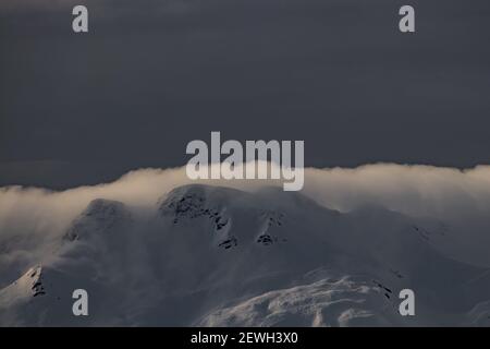 Schwarzer Himmel in den Bergen von Bohinj Stockfoto