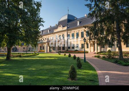 Schloss Almasy in Gyula, Südliche große Ebene, Ungarn, Mitteleuropa Stockfoto