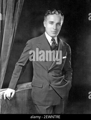 CHARLIE CHAPLIN (1889-1977) englischer Comic-Schauspieler um 1928 Stockfoto