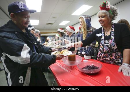 (161225) -- VANCOUVER, 25. Dezember 2016 (Xinhua) -- EIN Bewohner 