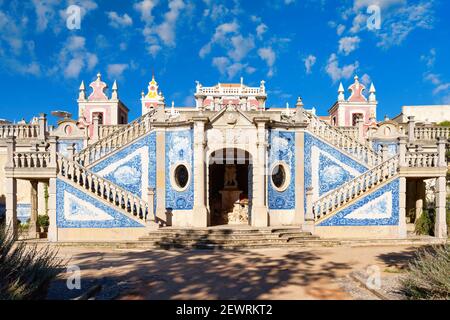 Treppenhaus und Azulejos, Estai Palace Garten, Estai, Loule, Faro Bezirk, Algarve, Portugal, Europa Stockfoto