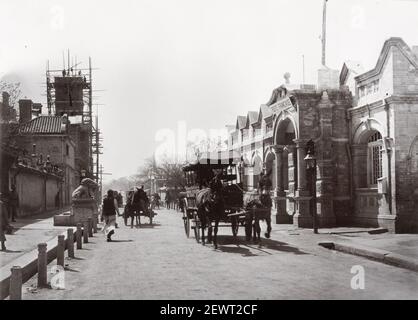 Vintage-Foto: Legation Quarter, Peking, Peking, China, c,1900 Stockfoto