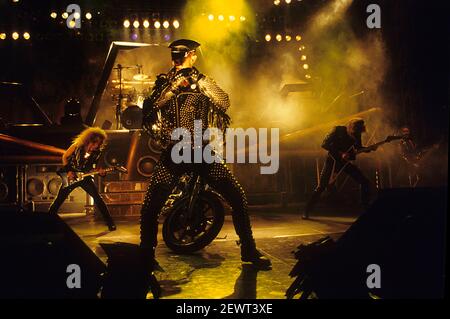 KK Downing, Rob Halford, Glenn Tipton und Ian Hill von Judas Priest leben bei einem 'Painkiller' Tourkonzert in Hammerswith Odeon. London, 22.03.1991 – weltweite Nutzung Stockfoto