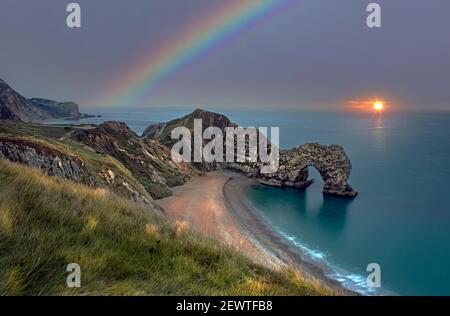 Durdle Door entlang der Jurassic Coast, Dorset, England, Uk, Gb. Stockfoto