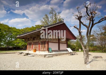 Korea, Gyeongsangbuk-do, Gyeongju, Bunhwang-Sa Tempel, Schreinhalle Stockfoto