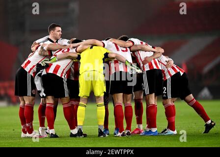 Die Spieler von Sheffield United treffen sich vor dem Premier League-Spiel in der Bramall Lane in Sheffield. Bilddatum: Mittwoch, 3. März 2021. Stockfoto