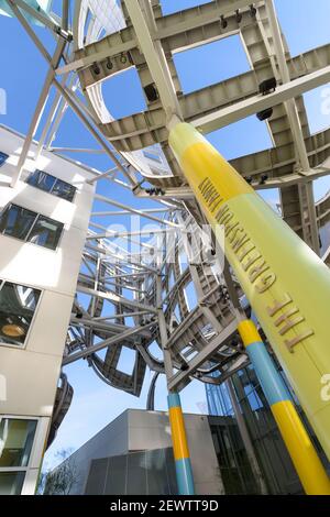 Der Innenhof des Ruvo Brain Health Center in Las Vegas, NV, entworfen von Frank Gehry Stockfoto