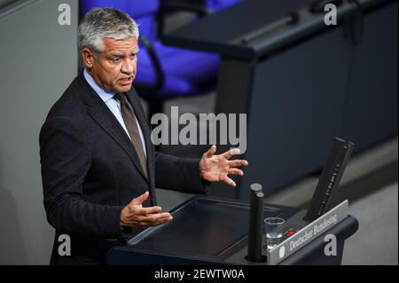 Berlin, Deutschland. März 2021, 03rd. Frank Steffen (CDU/CSU) spricht vor den Abgeordneten des Deutschen Bundestages. Quelle: Kira Hofmann/dpa-Zentralbild/dpa/Alamy Live News Stockfoto