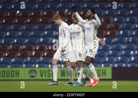 BURNLEY, ENGLAND. MÄRZ 3rd Kelechi Iheanacho von Leicester City feiert am Mittwoch, den 3rd. März 2021, ihr erstes Tor im Premier League-Spiel zwischen Burnley und Leicester City im Turf Moor, Burnley. (Kredit: Mark Fletcher, Mi News) Kredit: MI Nachrichten & Sport /Alamy Live Nachrichten Stockfoto