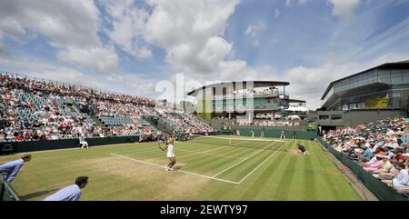 WIMBLEDON TENNIS CHAMPIONSHIPS 2008. 7TH TAG 30/6/2008 V.WILLIAMS WÄHREND IHRES SPIELS MIT A.KLEYBANOVA. BILD DAVID ASHDOWN Stockfoto