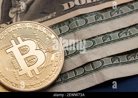 Bitcoin Krypto-Währungswert gegen die Vereinigten Staaten von Amerika Dollar Stockfoto