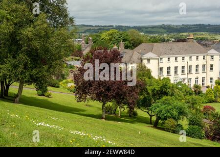 The College and College Gardens im Raleigh Quarter in Youghal, County Cork, Irland Stockfoto