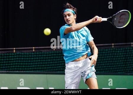 ROTTERDAM, NIEDERLANDE - 3. MÄRZ: Lorenzo Sonego von Italia während seines Spiels gegen Tommy Paul aus den USA während des 48e ABN AMRO World Tennis Tournament in Rotterdam Ahoy am 3. März 2021 in Rotterdam, Niederlande (Foto von Henk Seppen/Orange Pictures) Credit: Orange Pics BV/Alamy Live News Stockfoto