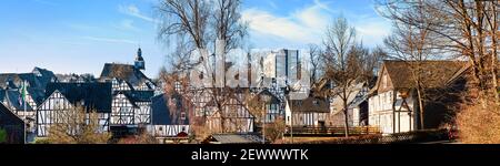 Historischer Kern von Freudenberg mit schönen Fachwerkhäusern im Siegerland Stockfoto