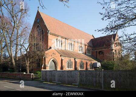 St. Martin's Church Hale Gardens Ealing von Edward Monson Stockfoto