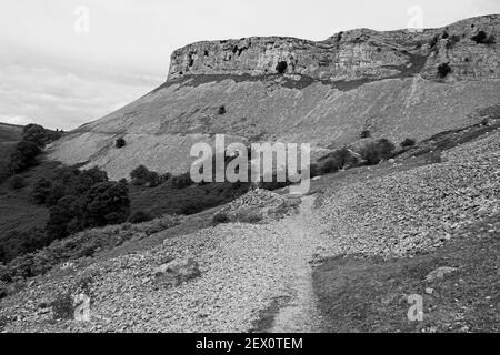 Offa's Dyke Wanderweg entlang Eglwyseg Mountain in der Nähe von Llangollen, Clwyd, Wales, Großbritannien Stockfoto