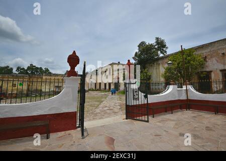 Außenansicht der ehemaligen Hacienda de Bledos im Kolonialstil, in San Luis Potosí Mexiko. Stockfoto