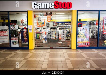 Ein geschlossener Game Stop Store in der Berlin Mall, Berlin, VT, USA. Stockfoto