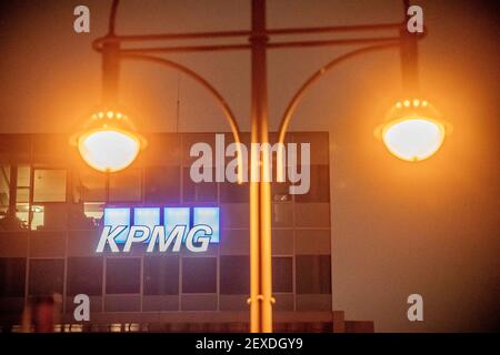 Berlin, Deutschland. März 2021, 04th. Der deutsche Hauptsitz der Wirtschaftsprüfungs- und Beratungsgesellschaft KPMG in der Hauptstadt. Quelle: Michael Kappeler/dpa/Alamy Live News Stockfoto
